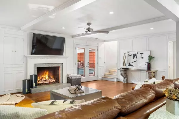 Dallas, TX 75218,10973 Yorksprings Place