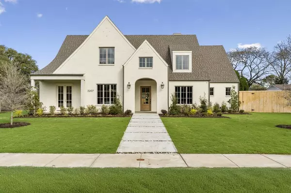 Dallas, TX 75229,3207 Latham Drive