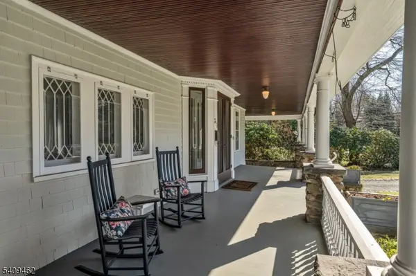 317 Prospect St, Ridgewood Village, NJ 07450