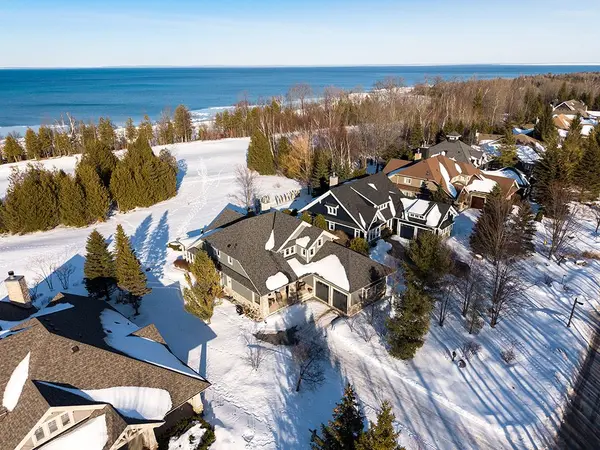 153 East Ridge DR, Blue Mountains, ON N0H 2P0