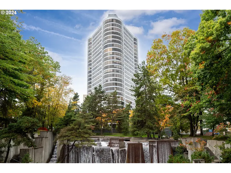 1500 SW 5TH AVE #703, Portland, OR 97201