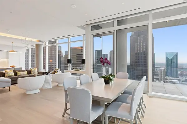 Dallas, TX 75201,1747 Leonard Street #2402