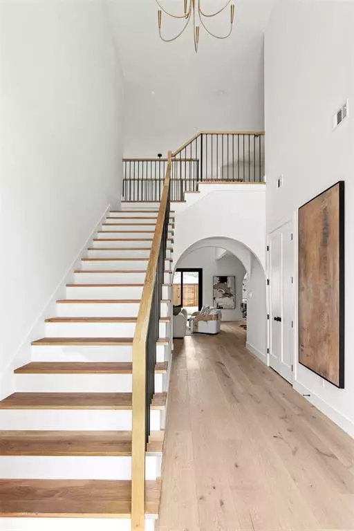 Dallas, TX 75220,3813 Durango Drive