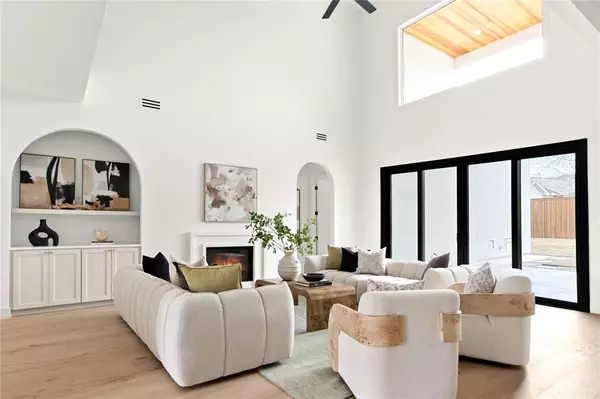 Dallas, TX 75220,3813 Durango Drive