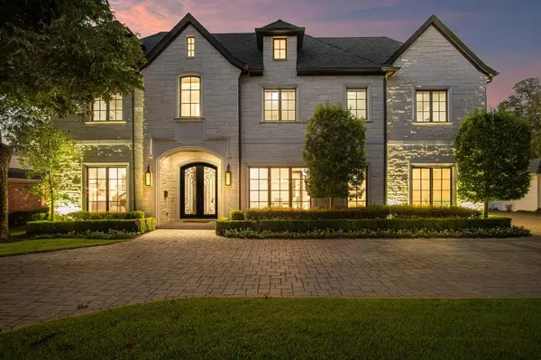 Dallas, TX 75225,6019 Prestonshire Lane