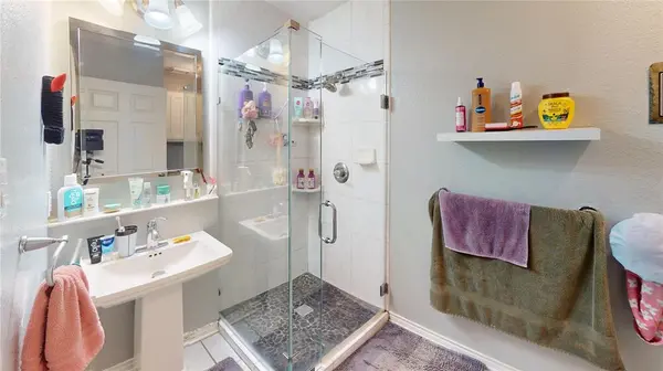 6901 Bluebell Drive, Rowlett, TX 75089