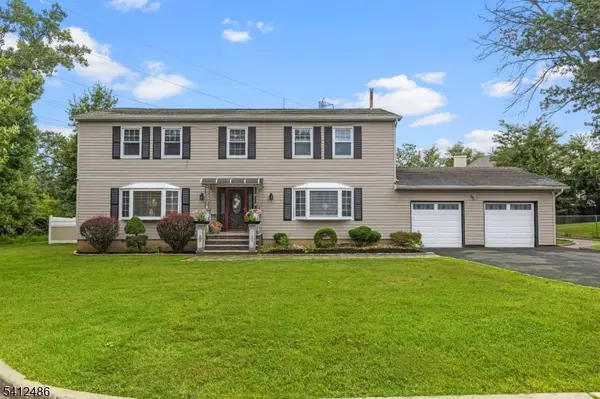 2 Hendrick Pl, Piscataway Twp., NJ 08854
