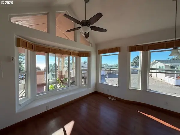 Brookings, OR 97415,16252 TOLMAN LN #16