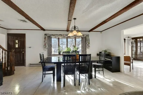 4 Highfield Ct, Wayne Twp., NJ 07470