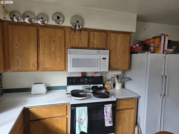 1825 N CRAMER ST, Portland, OR 97217