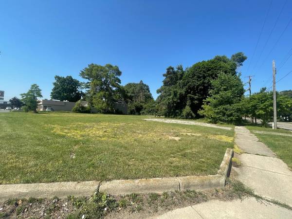 300 S Mission ST, Pleasant, MI 48858