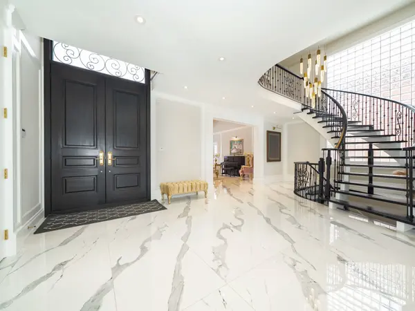 46 Boake TRL, Richmond Hill, ON L4B 2X7