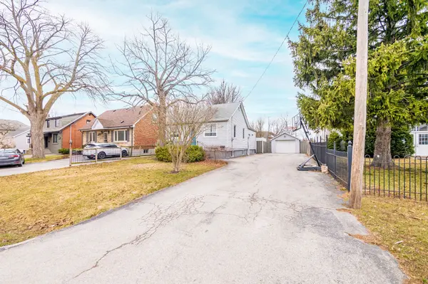 2399 Glenwood School DR, Burlington, ON L7R 3R9