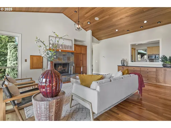 810 NW BRADY RD, Camas, WA 98607