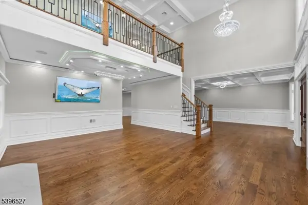 45 Dietrich Ln, North Haledon Boro, NJ 07508