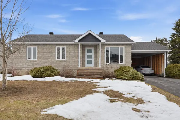 60 Richard ST, Alfred And Plantagenet, ON K0B 1A0