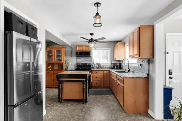 109 Ellen ST, Tay, ON L0K 2A0