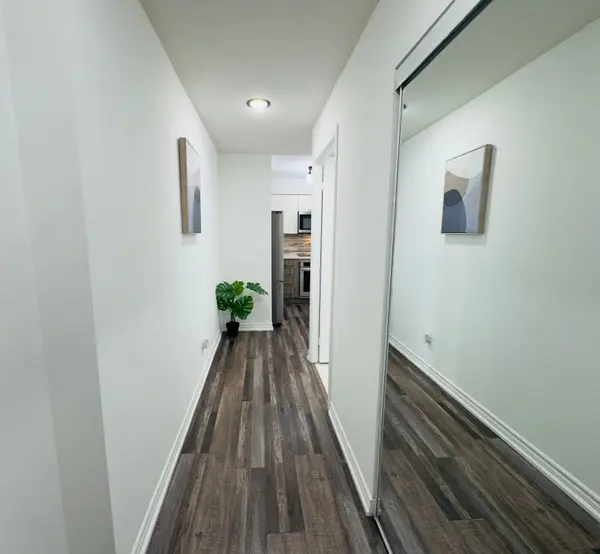 4090 Living Arts DR #2208, Mississauga, ON L5B 4M8