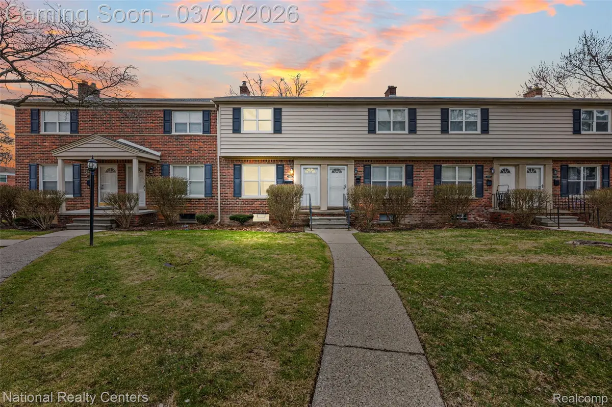 3352 Coolidge HWY #11, Royal Oak, MI 48073