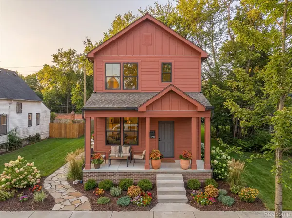 1504 Holcomb ST, Detroit, MI 48214