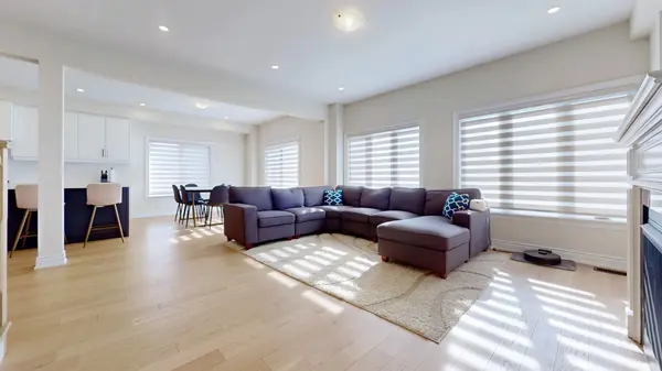 61 Mac Campbell WAY, Bradford West Gwillimbury, ON L3Z 4M6