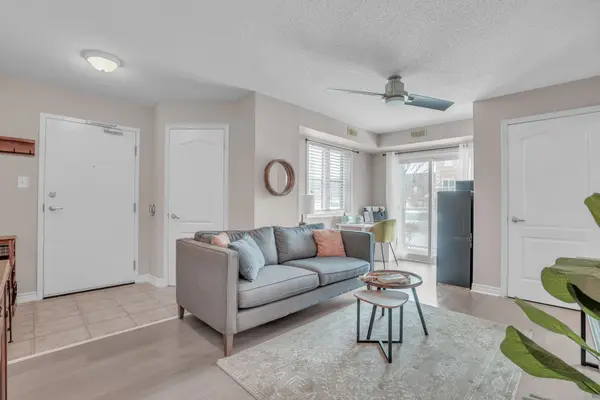 141 Sydenham Wells N/A #8, Barrie, ON L4M 0H3