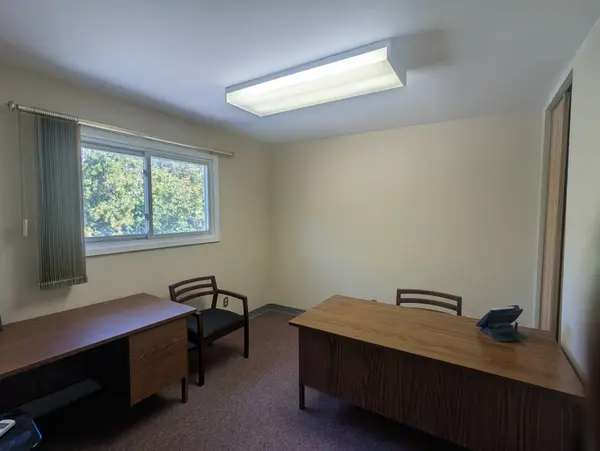 284 Dunlop ST W #Upper - A, Barrie, ON L4N 1B9