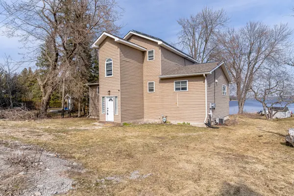 32 Lawrence ST S, Kawartha Lakes, ON K9J 6X3