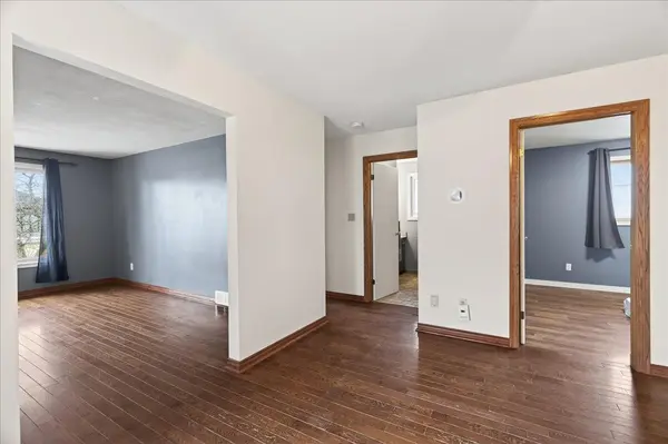 404 Ontario ST, Warwick, ON N0M 2S0