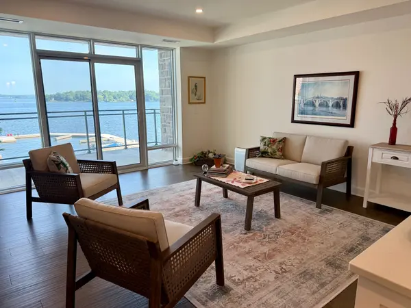 129B South ST #317, Gananoque, ON K7G 0B1