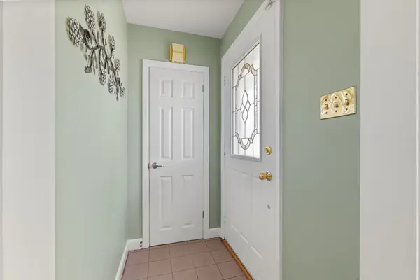 5 Armour CT, Kawartha Lakes, ON K9V 1N9