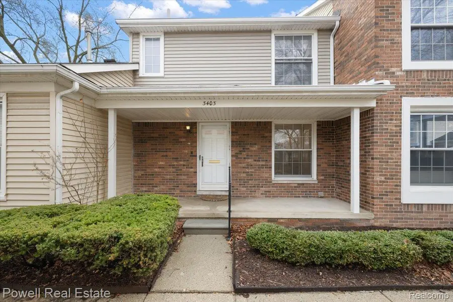 3403 Crooks RD, Royal Oak Charter Township, MI 48073