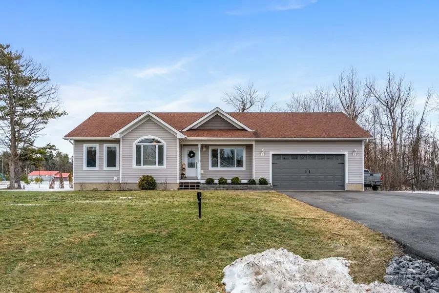 17 Albert ST, Edwardsburgh/cardinal, ON K0E 1T1