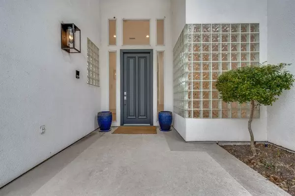 Dallas, TX 75230,12123 Madeleine Circle