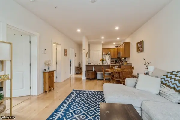 2 Lindbergh Rd, East Amwell Twp., NJ 08551