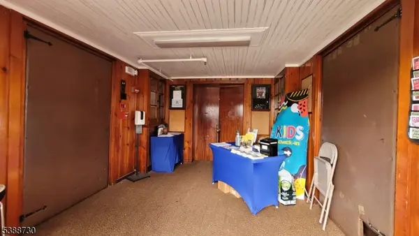 757 Avenue C, Bayonne City, NJ 07002