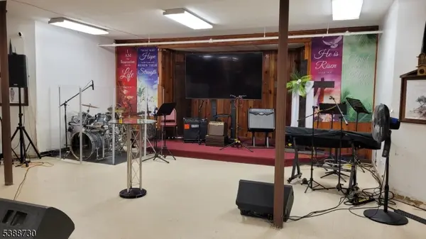 757 Avenue C, Bayonne City, NJ 07002