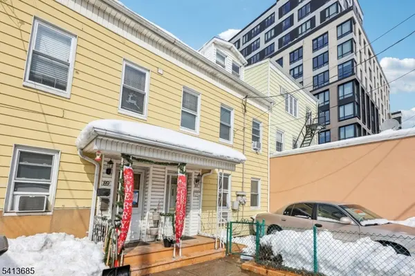 87 Union St, Newark City, NJ 07105