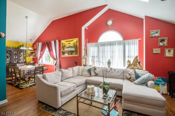 138 S Salem St, Dover Town, NJ 07801