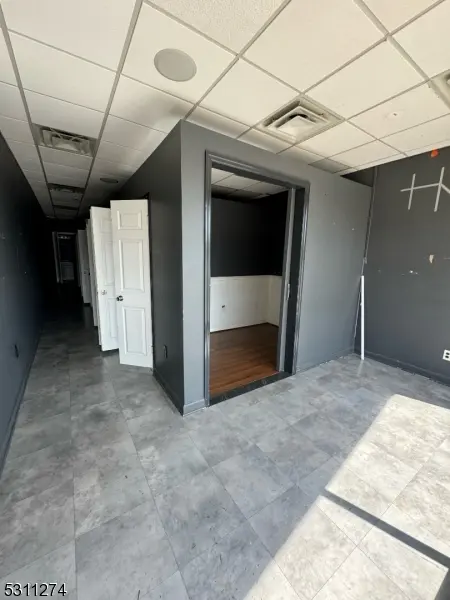 20 Elm St, Oakland Boro, NJ 07436