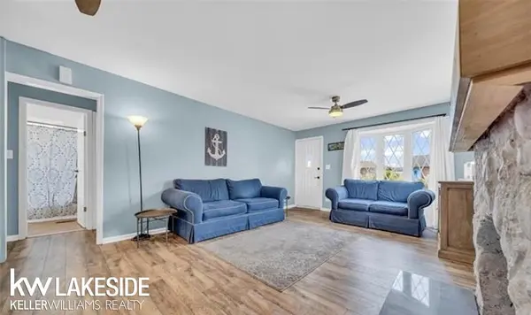 37861 Elm LN, Harrison Twp, MI 48045