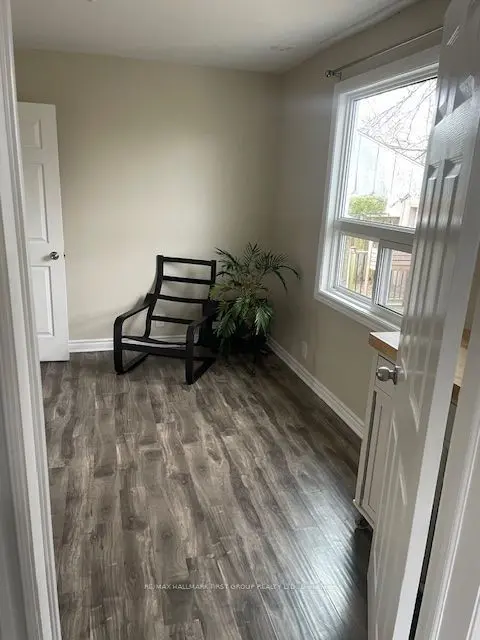 1018 Hortop ST, Oshawa, ON L1G 4P5