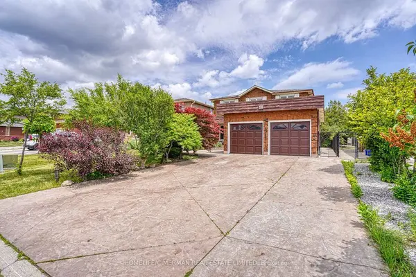 40 Queenston CRES, Vaughan, ON L4L 4A2