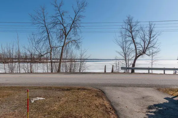 1253 Ramara RD, Ramara, ON L0K 1B0