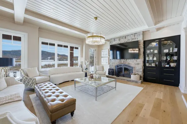 3160 Britannia RD, Burlington, ON L7M 0S1