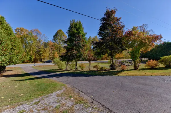 255 Flat RD, Greater Madawaska, ON K0J 1N0