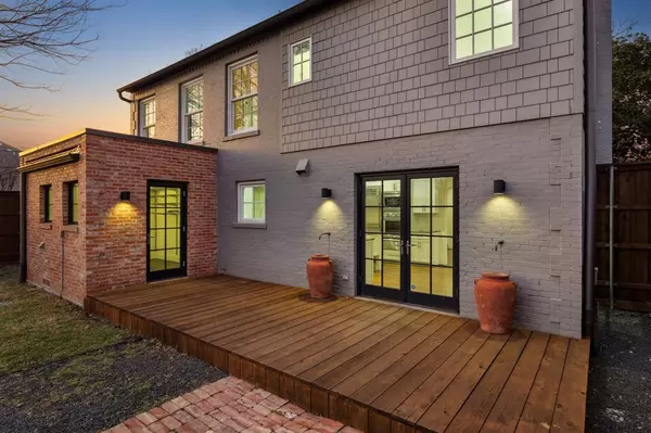 Dallas, TX 75209,4700 W Amherst Avenue