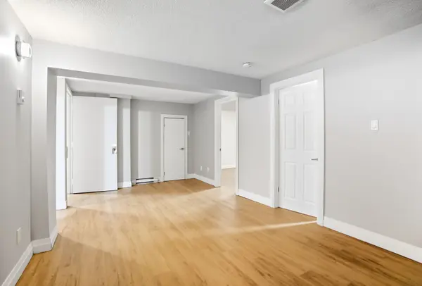 476 Albert ST, Oshawa, ON L1H 4S6