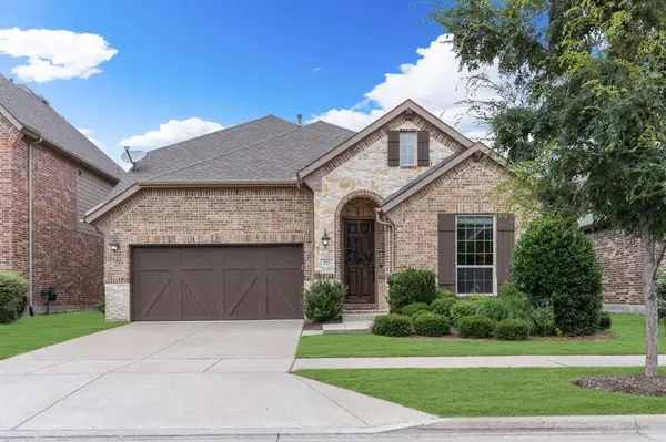 853 Field Crossing, Little Elm, TX 76227