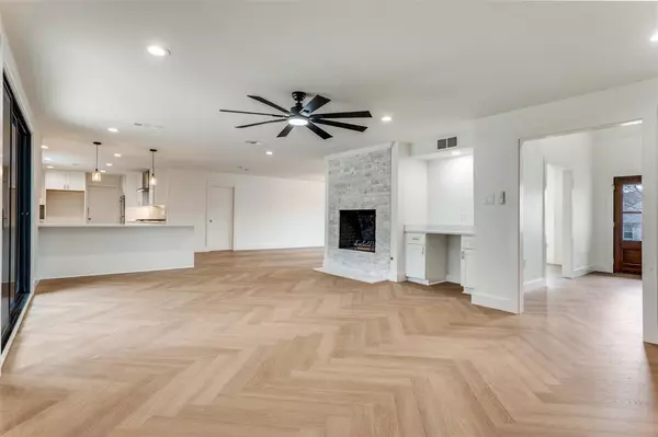 Fort Worth, TX 76116,3851 Pelham Road